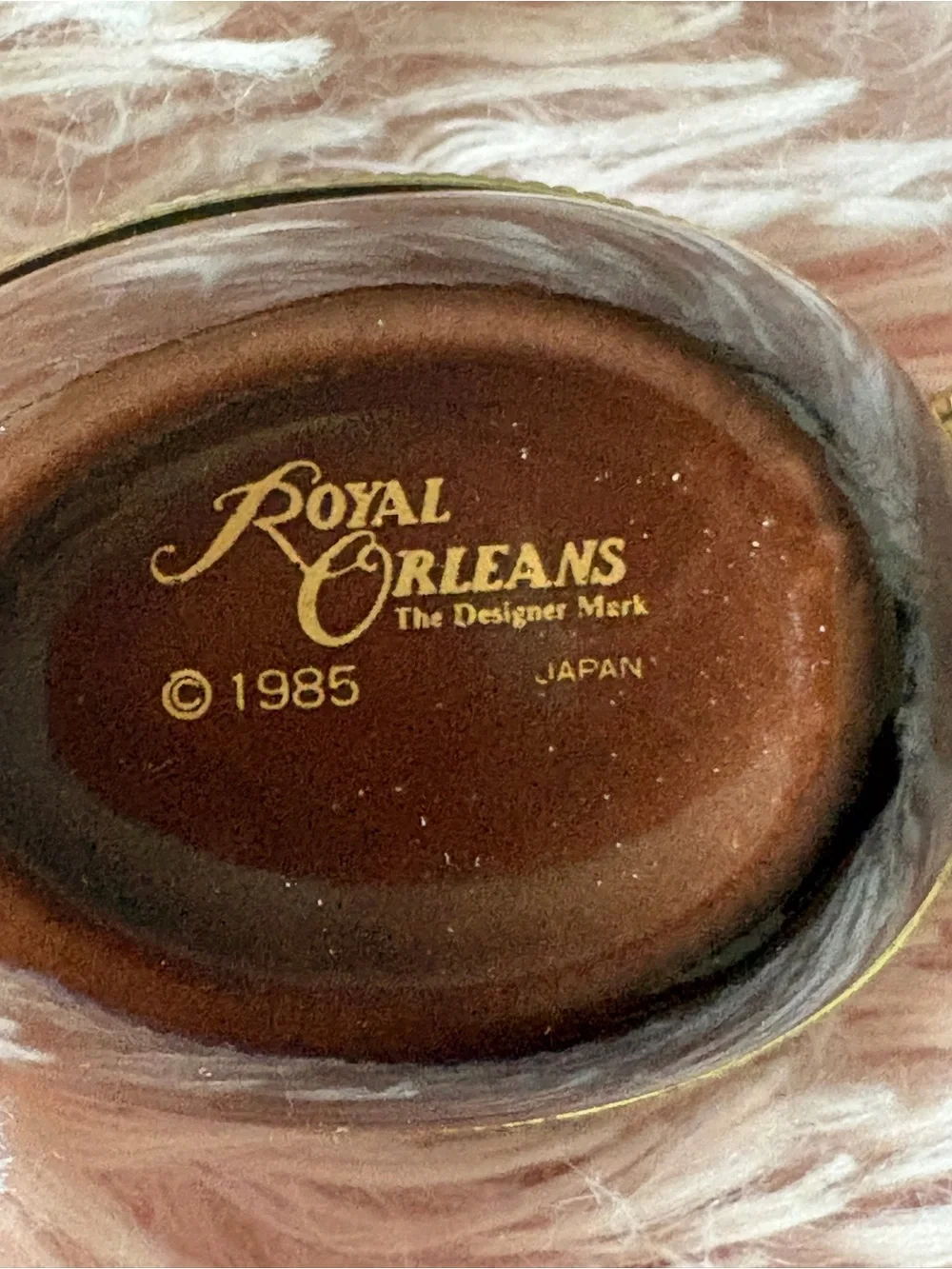 Vintage 1985 Royal Orleans Japan Gold Floral Egg Hinged Trinket Box